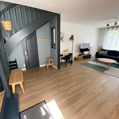 Holiday home Maison Abatilles Au Pied Du Parc Pereire *
